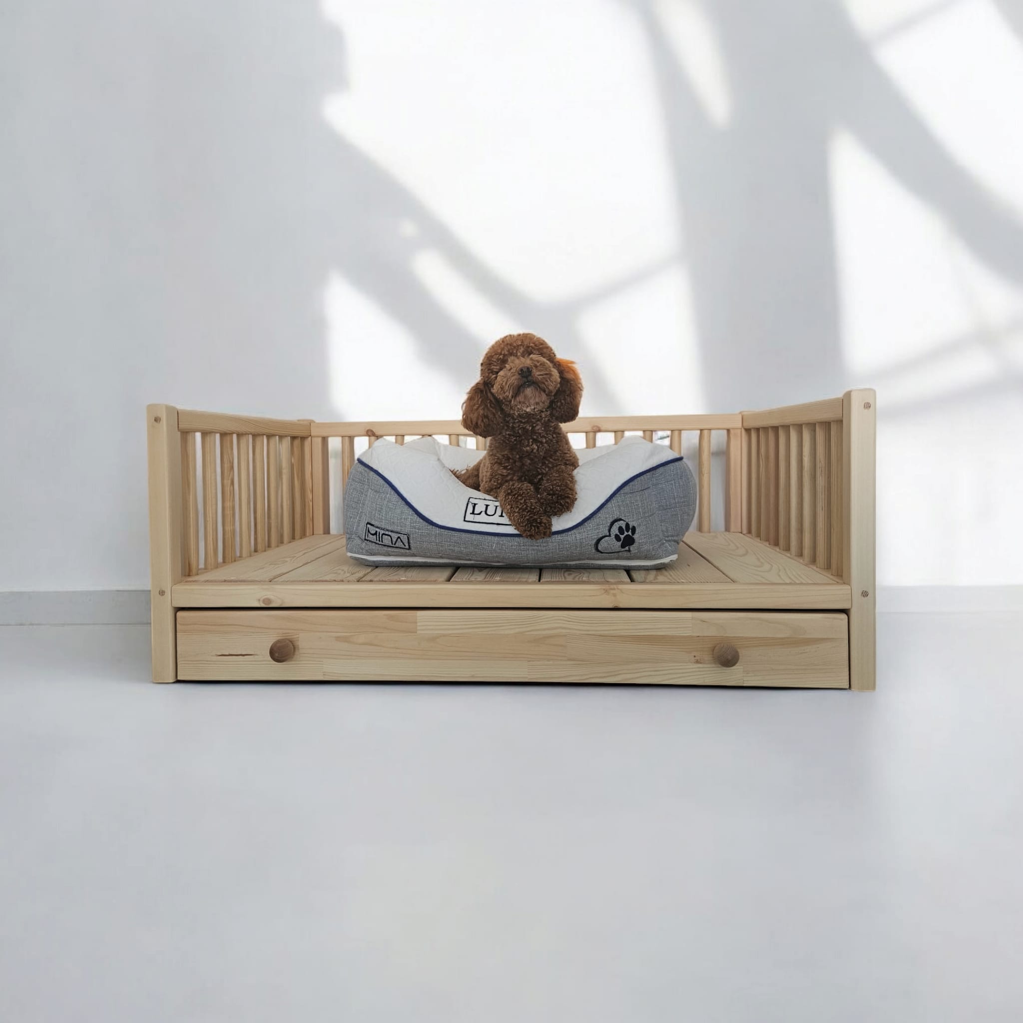 Mia Model Çekmeceli Ahşap Evcil Hayvan Yatağı